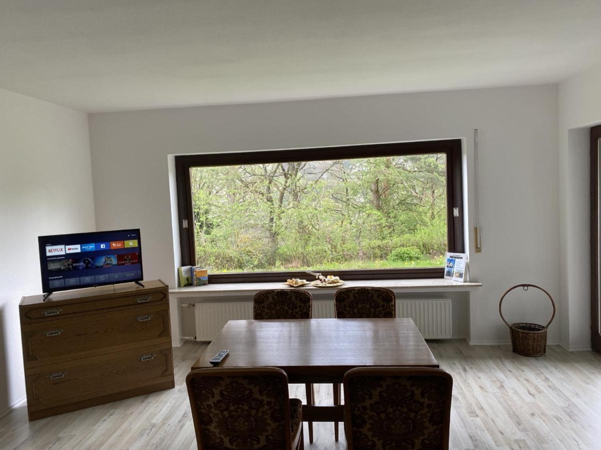 Apartment Schoene Mit Waldblick In *